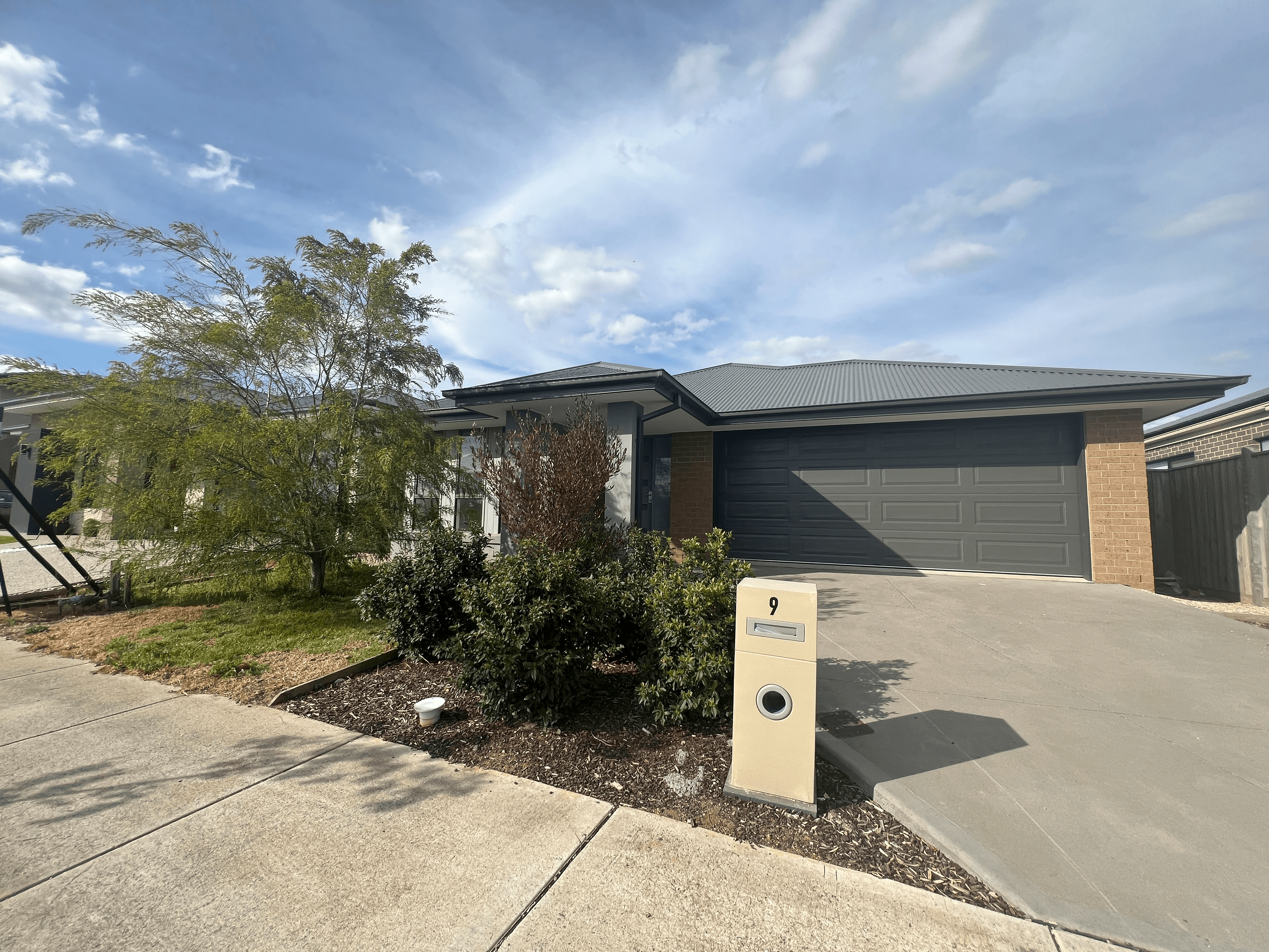 9 Vogue Drive, WYNDHAM VALE, VIC 3024