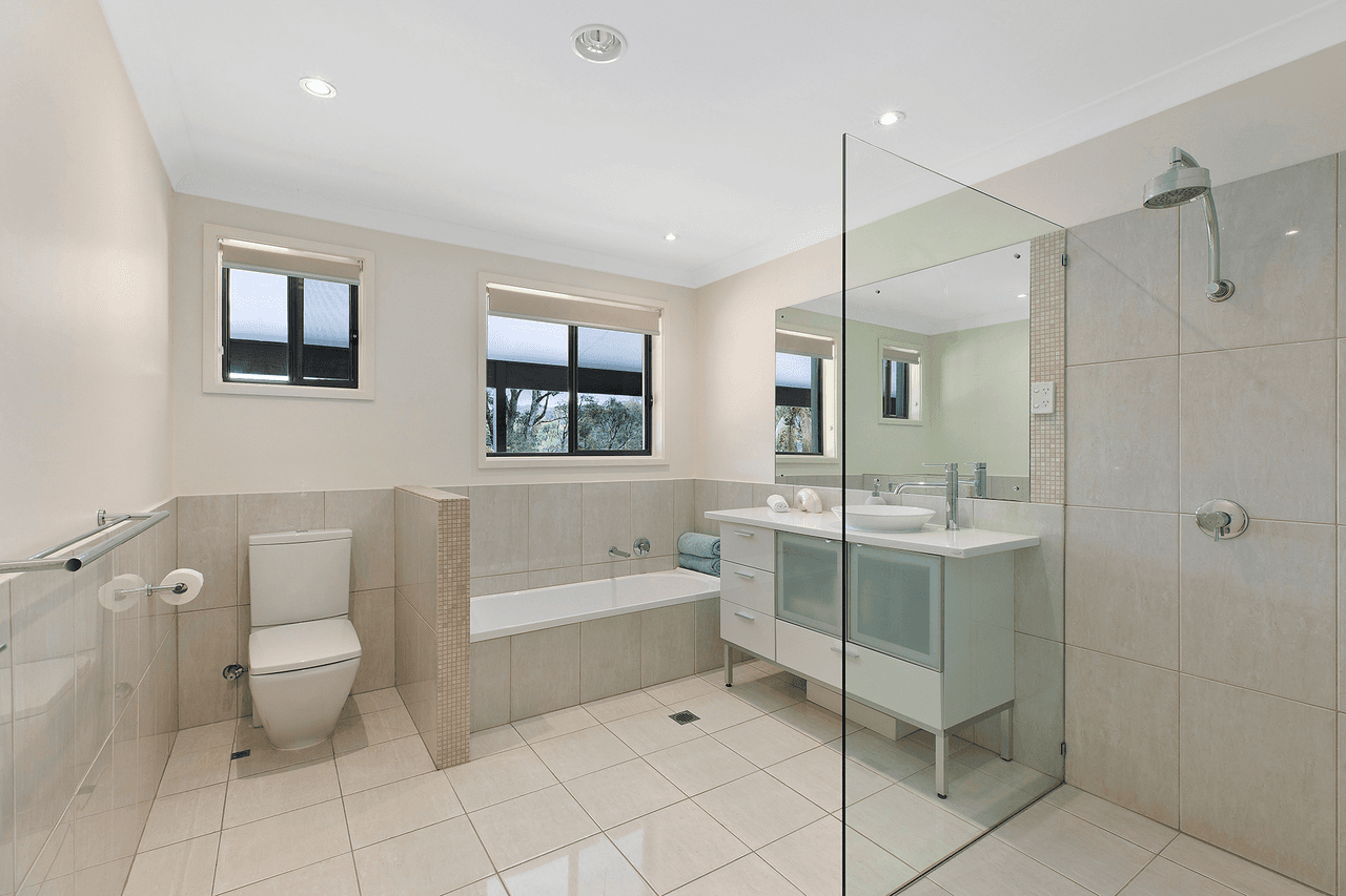 12 Dashwood Close, WAMBERAL, NSW 2260