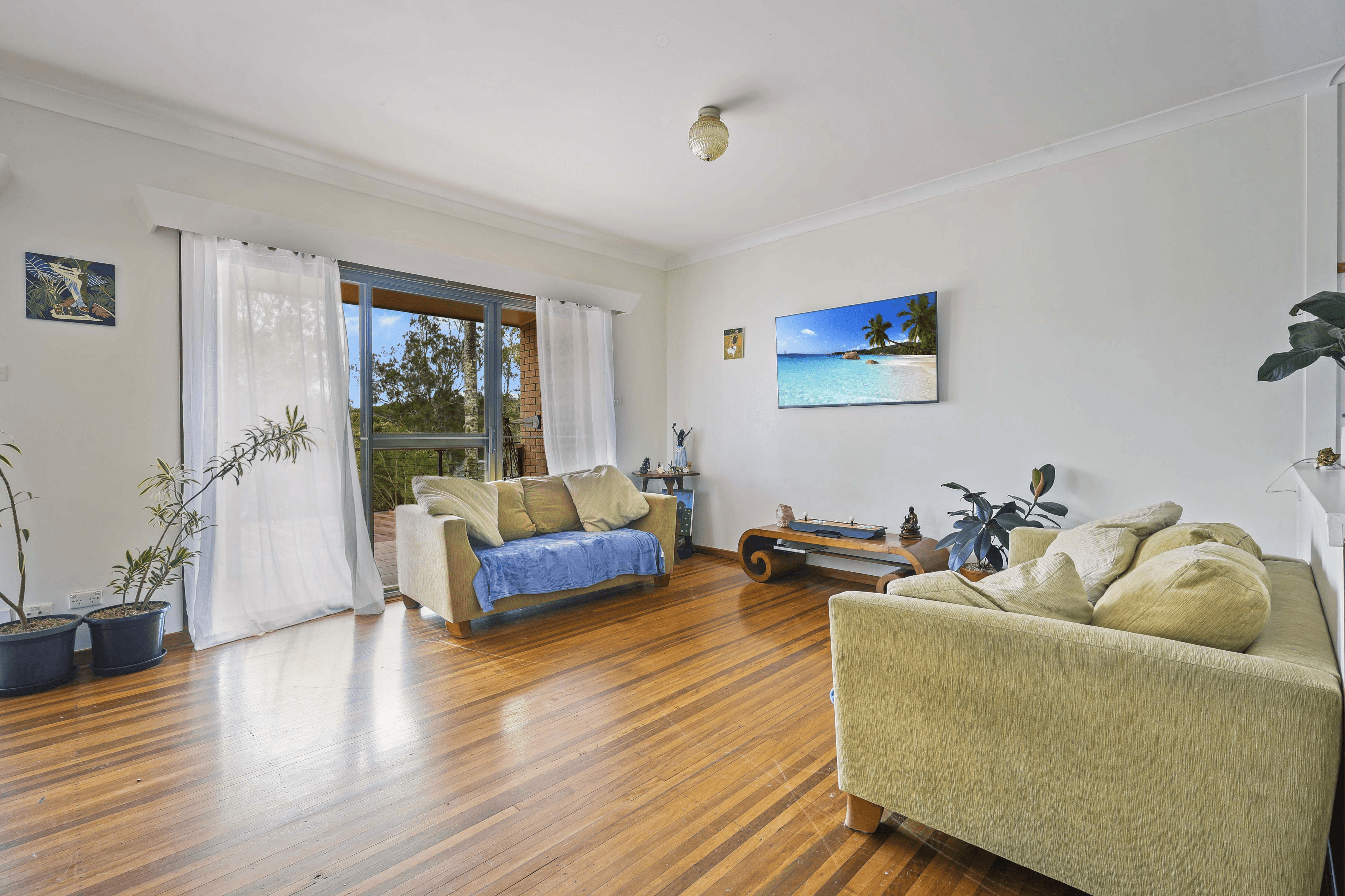 4 Riverside Crescent, BRUNSWICK HEADS, NSW 2483