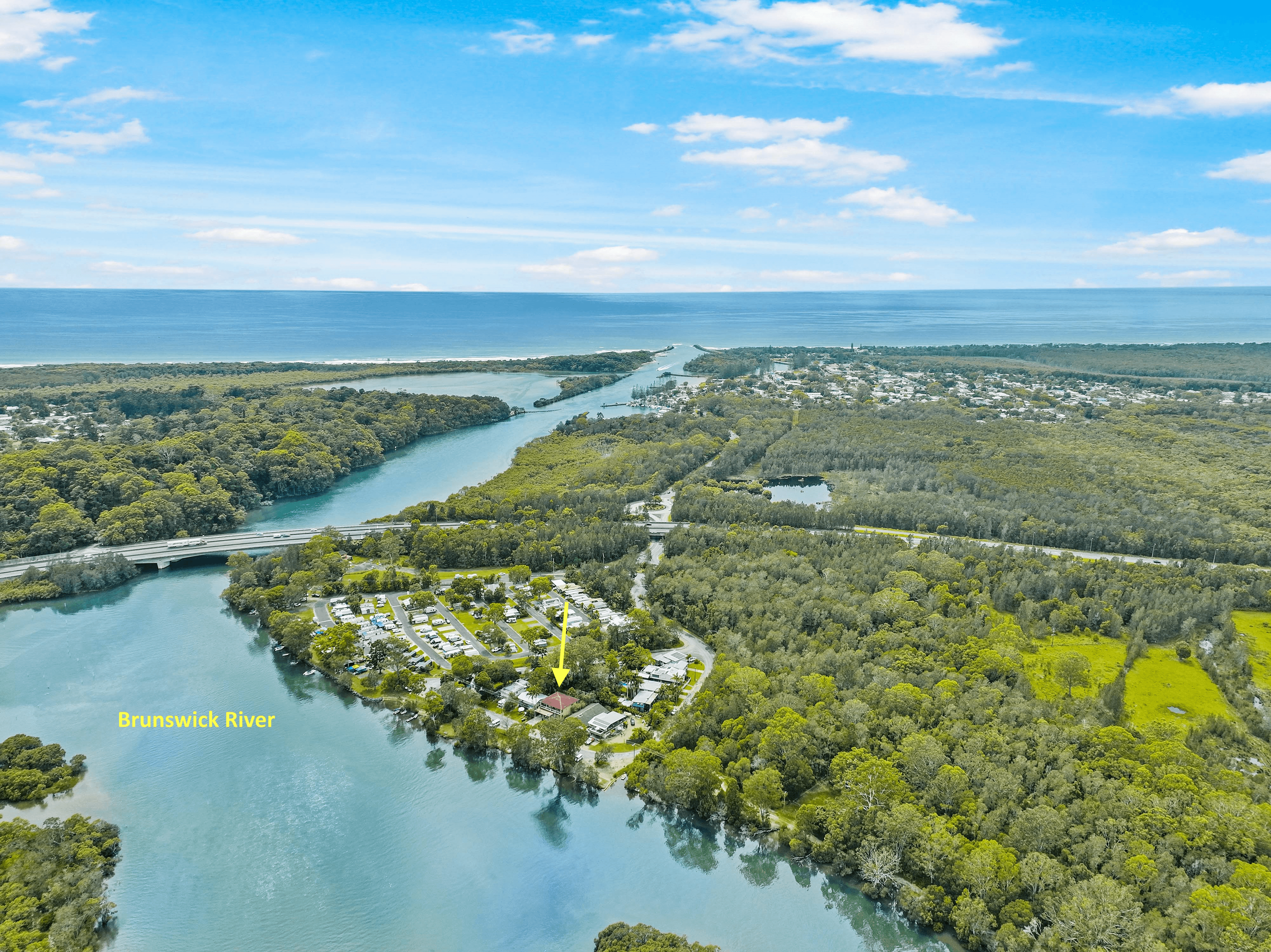 4 Riverside Crescent, BRUNSWICK HEADS, NSW 2483