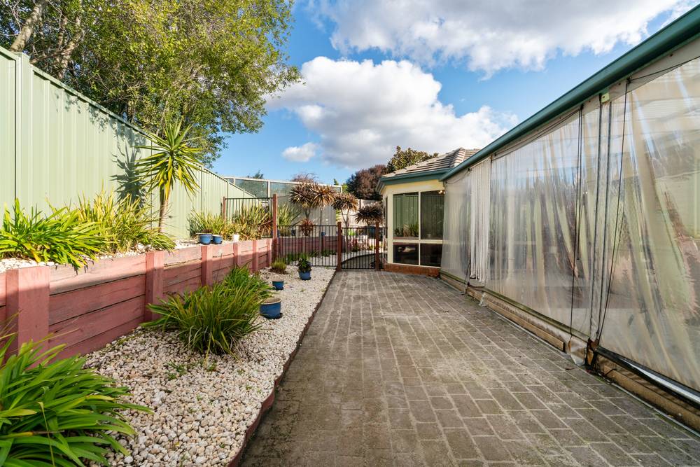 16 Bendemere Rise, LANGWARRIN, VIC 3910