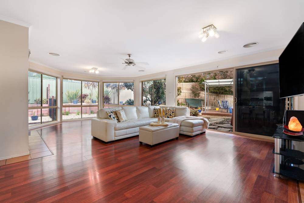 16 Bendemere Rise, LANGWARRIN, VIC 3910