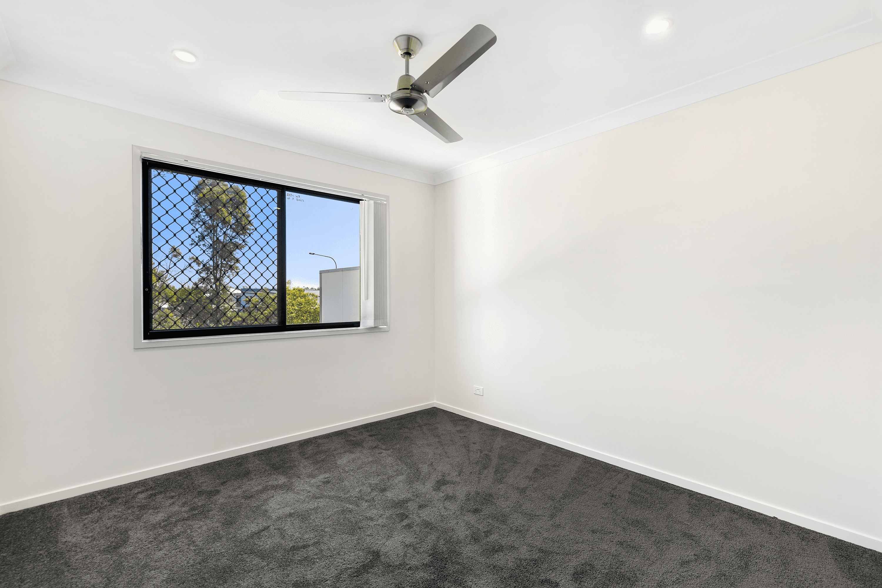 6 Gary Lane, COOMERA, QLD 4209