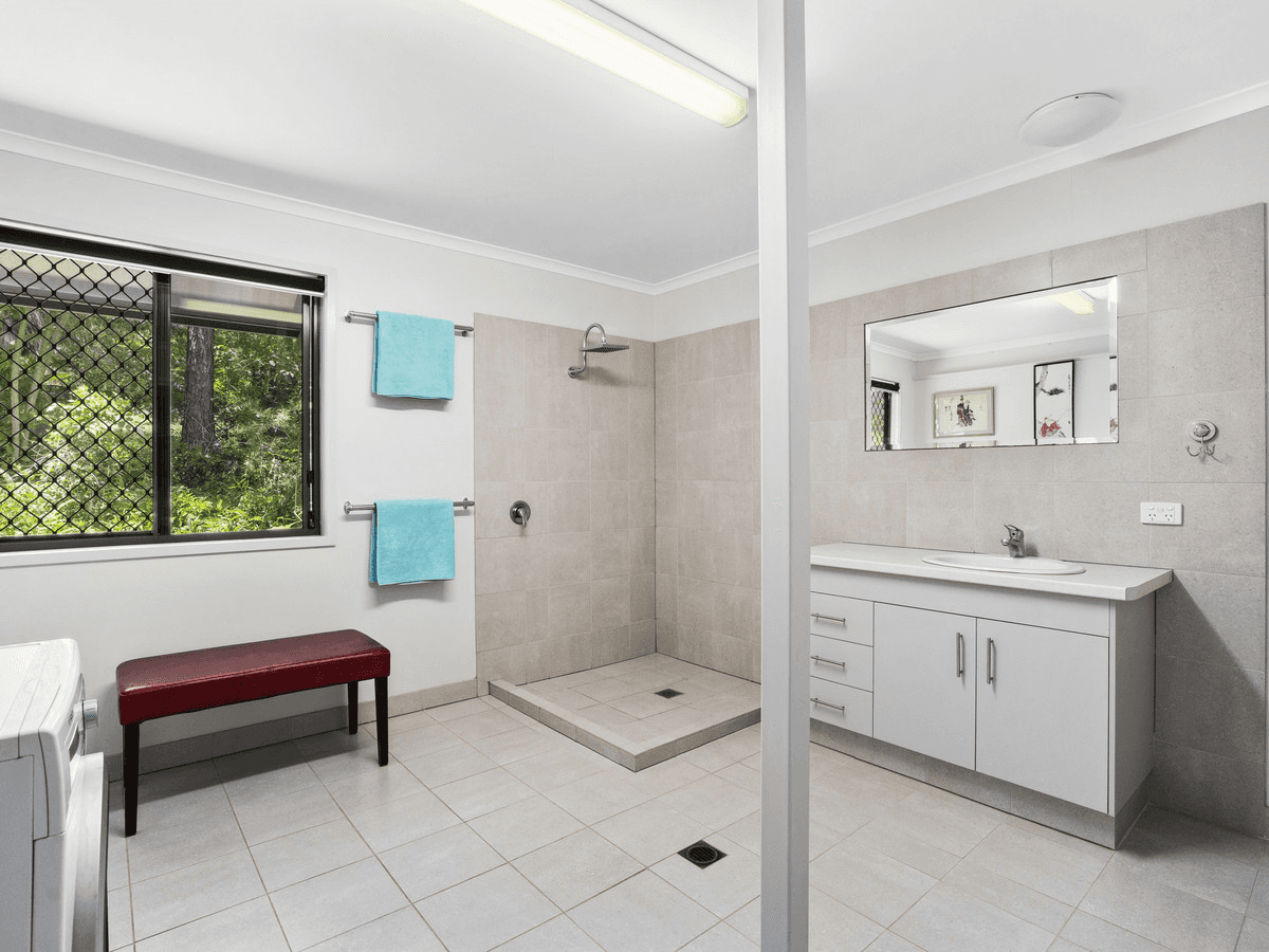 129 Gilston Road, NERANG, QLD 4211