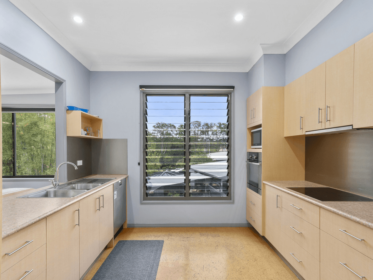 129 Gilston Road, NERANG, QLD 4211