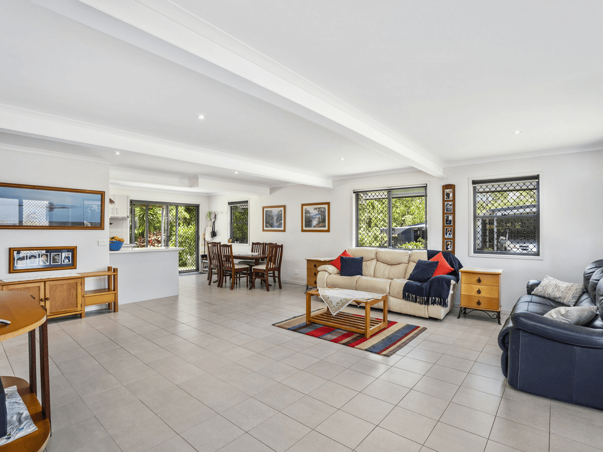 129 Gilston Road, NERANG, QLD 4211