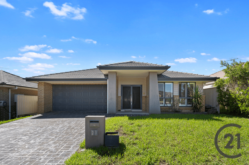 21 Swansona Ave, Mount Annan, NSW 2567