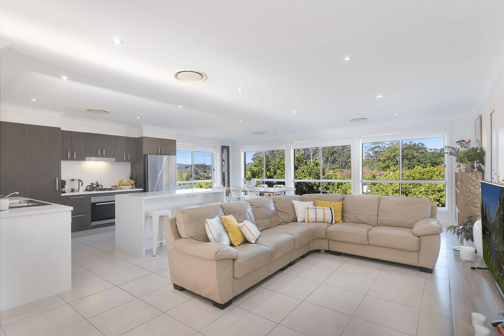 4 Finlay Crescent, Ourimbah, NSW 2258