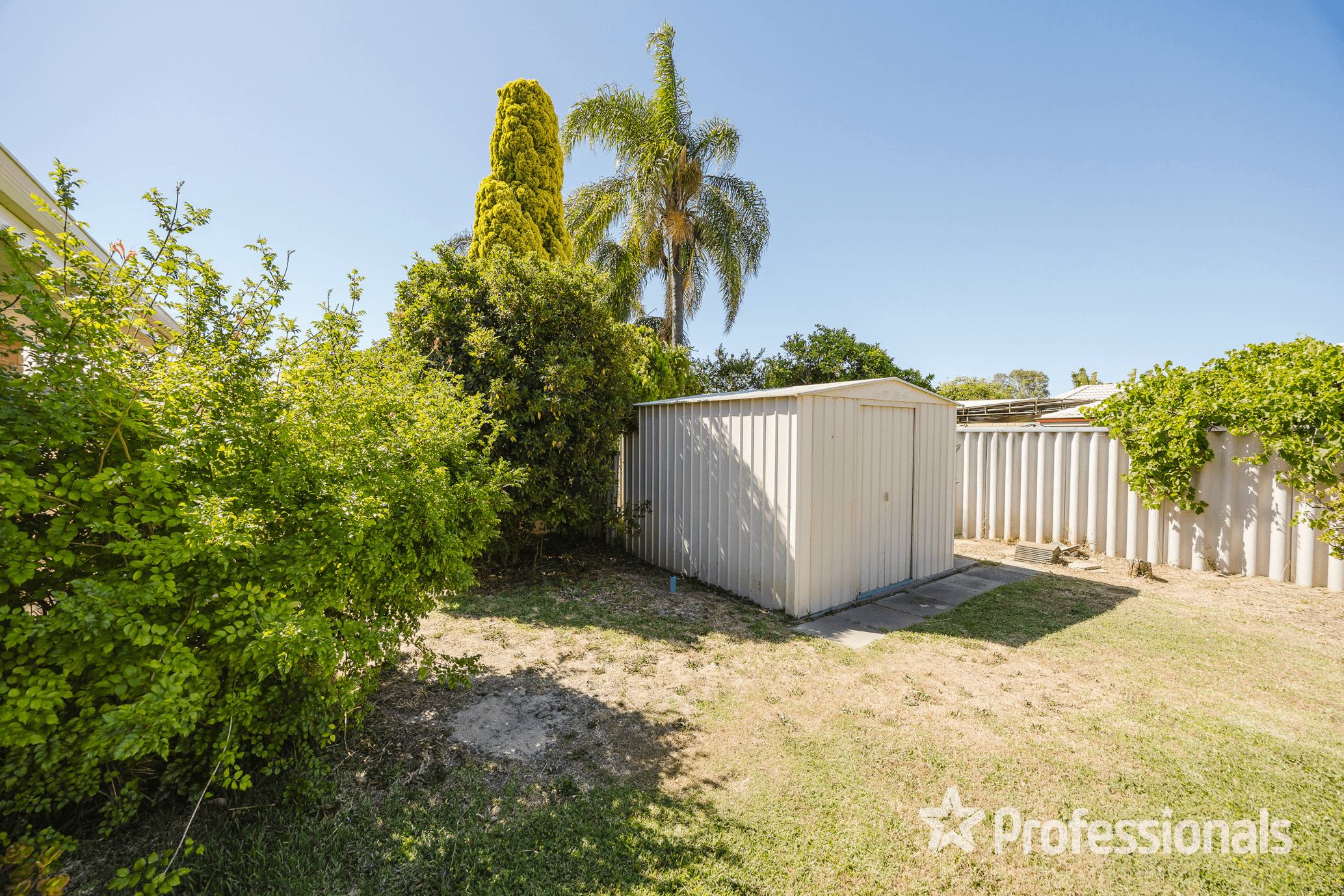 273 Summerlakes Parade, BALLAJURA, WA 6066