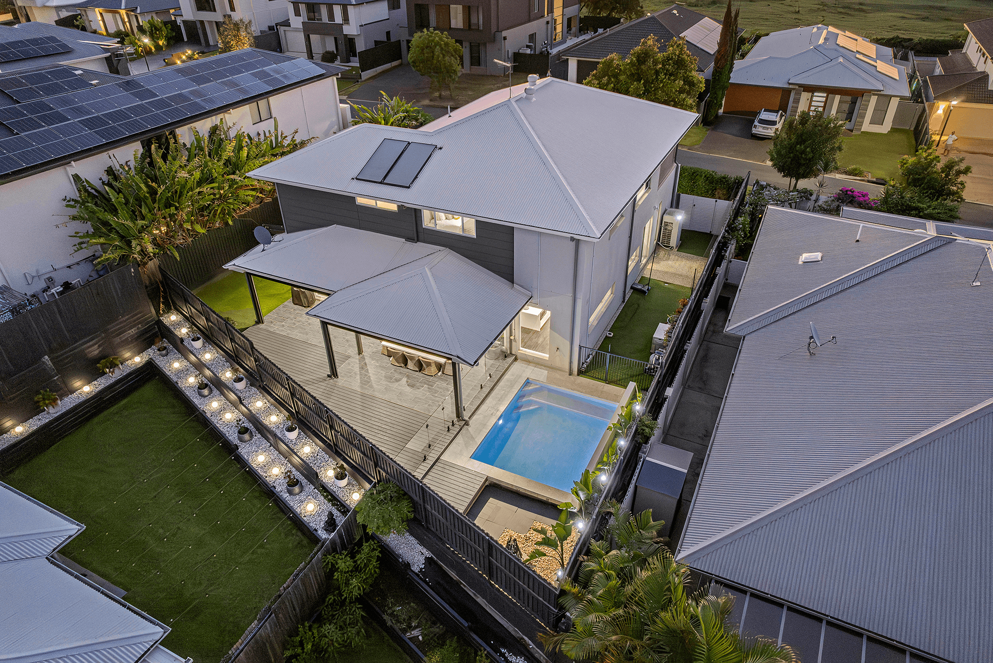 16 Sovereign Place, BRIDGEMAN DOWNS, QLD 4035