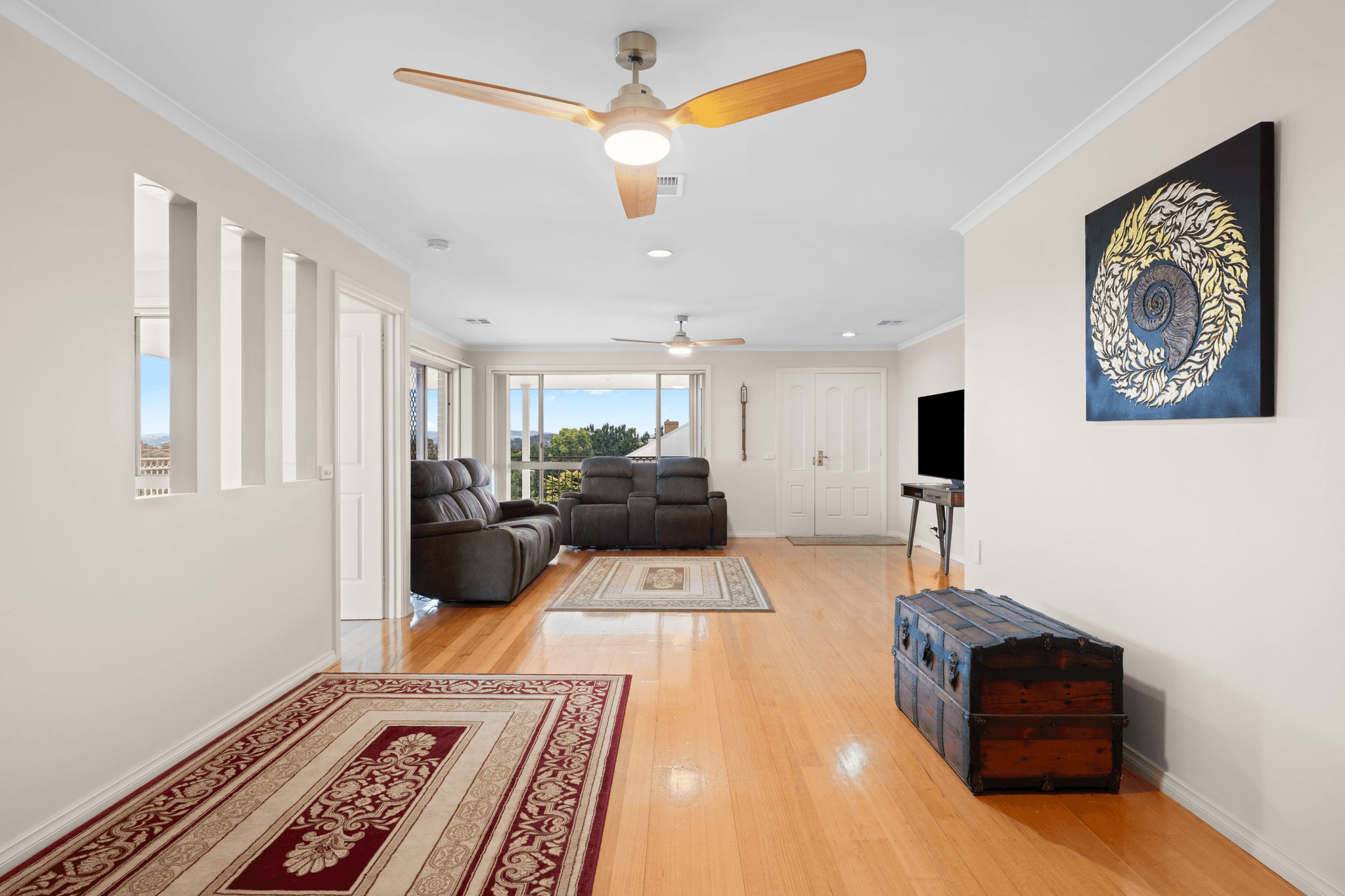 77 Michelle Avenue, LAVINGTON, NSW 2641