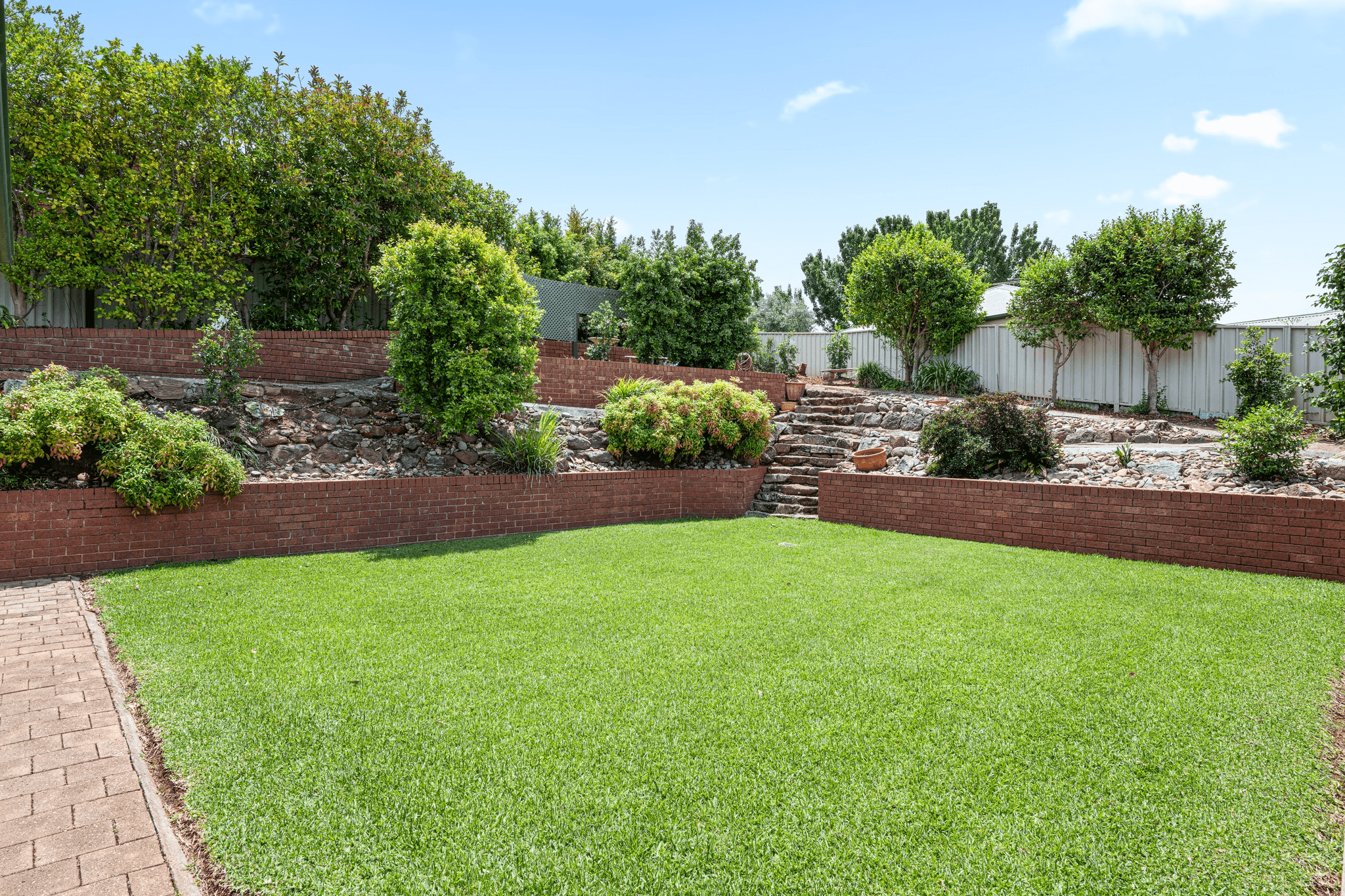 77 Michelle Avenue, LAVINGTON, NSW 2641