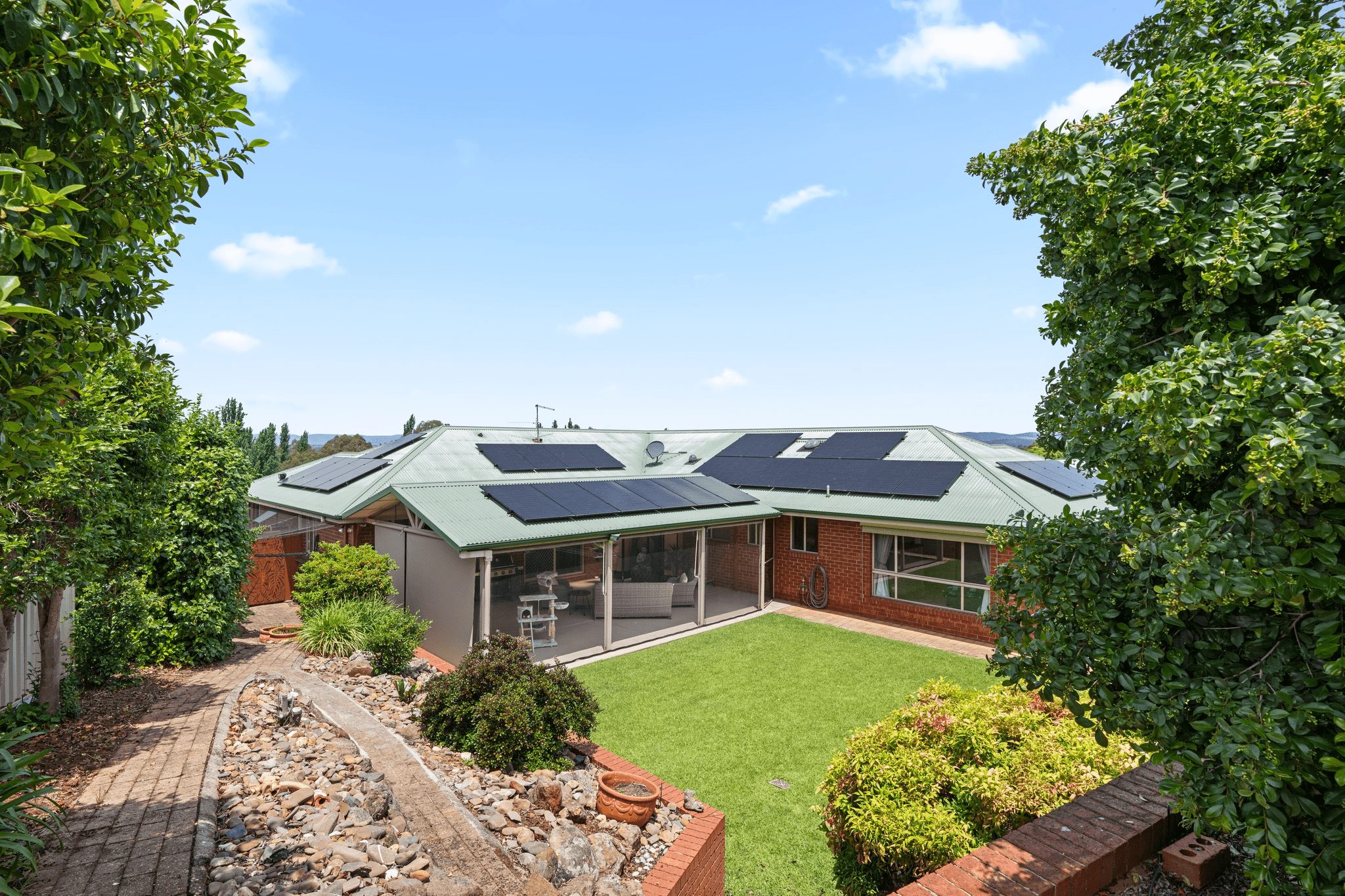 77 Michelle Avenue, LAVINGTON, NSW 2641