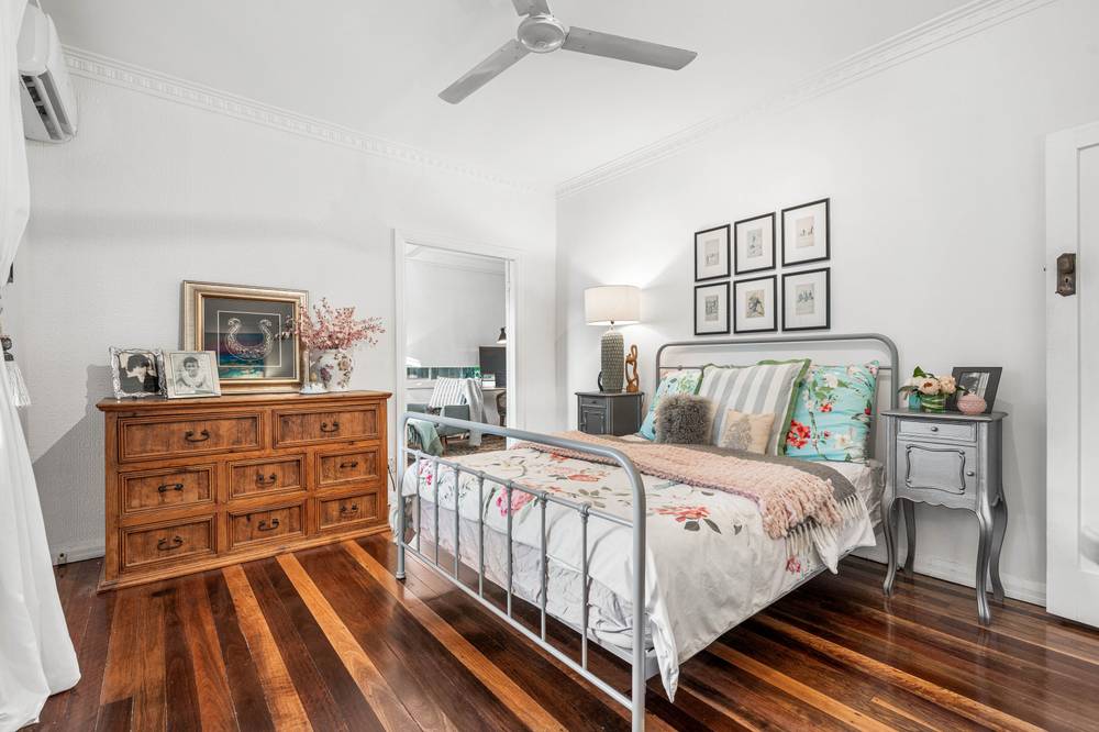32 Parramatta Street, Manly, QLD 4179