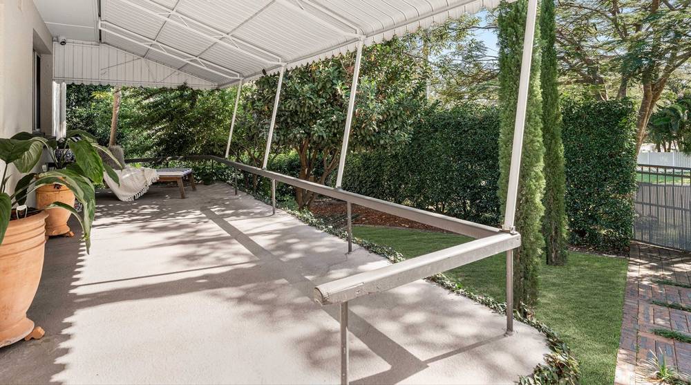 32 Parramatta Street, Manly, QLD 4179