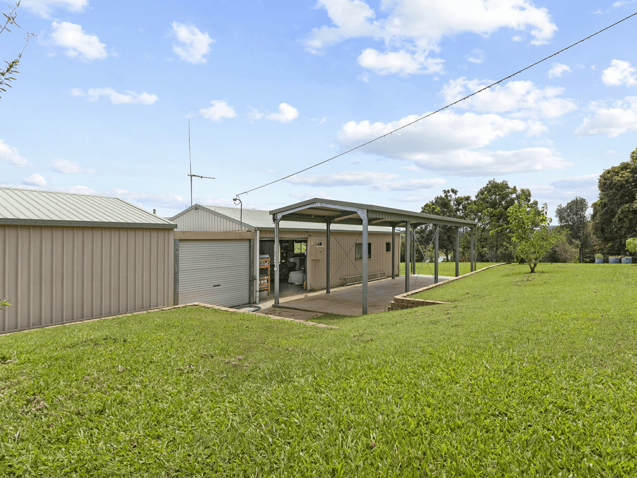 4 Old Boar Pocket Road, BARRINE, QLD 4872