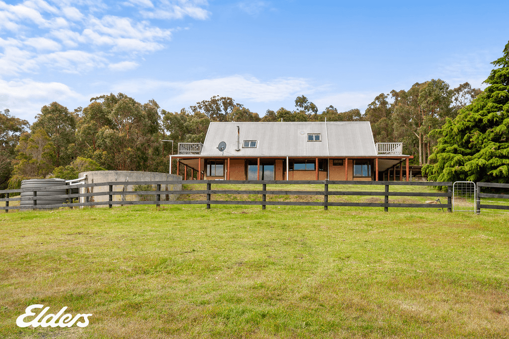 128 Baxters Road, MACKS CREEK, VIC 3971