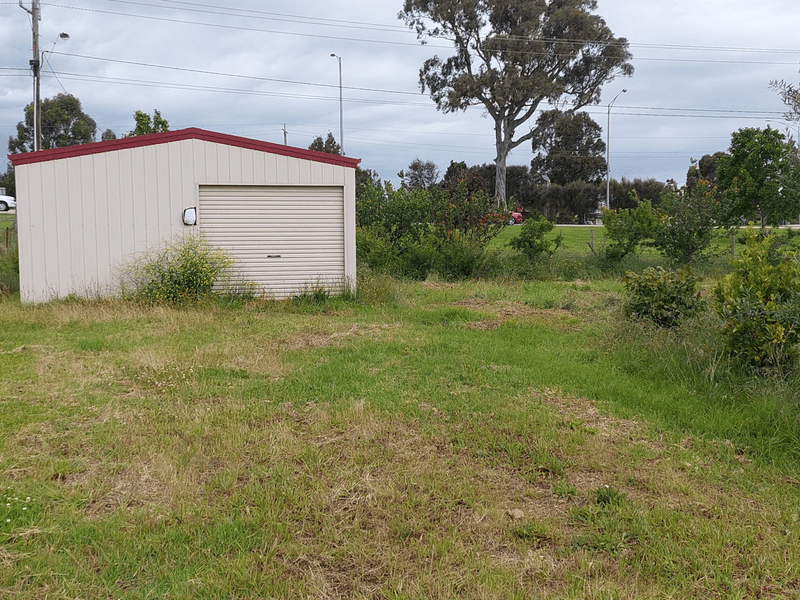 9 Dickeson Lane, LUCKNOW, VIC 3875