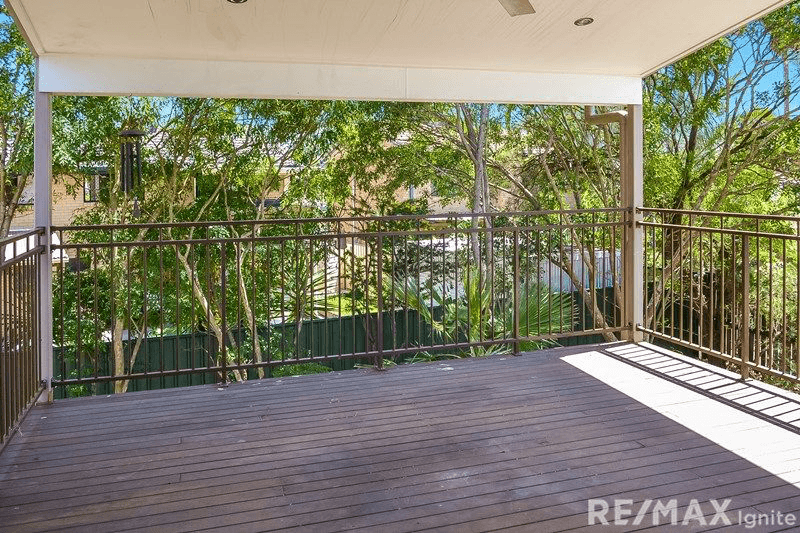 31 Loddon Street, RIVERHILLS, QLD 4074