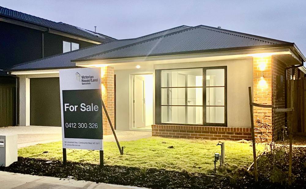 51 DALMATIAN ST, Cranbourne East, VIC 3977