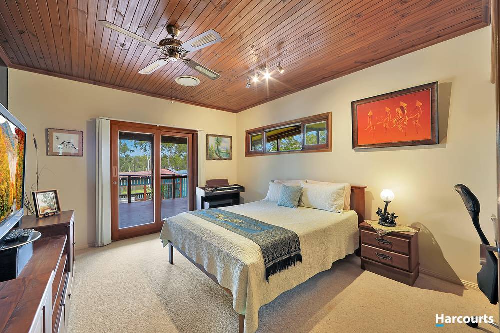 122 Roberts Road, TORBANLEA, QLD 4662
