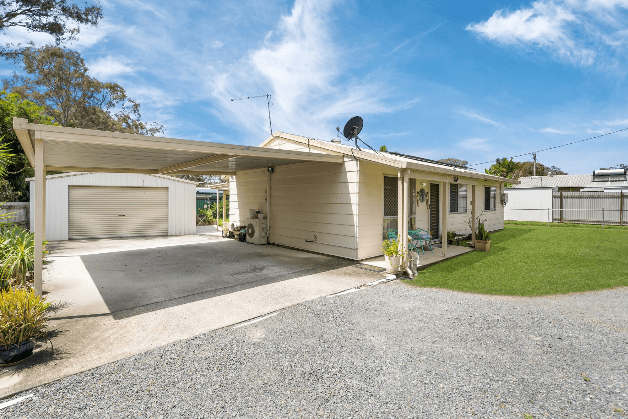 18 Olympic Court, EAGLEBY, QLD 4207