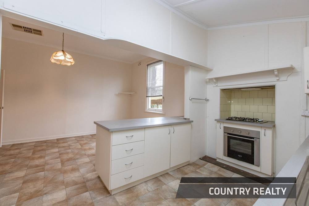 10 Queen Street, NORTHAM, WA 6401