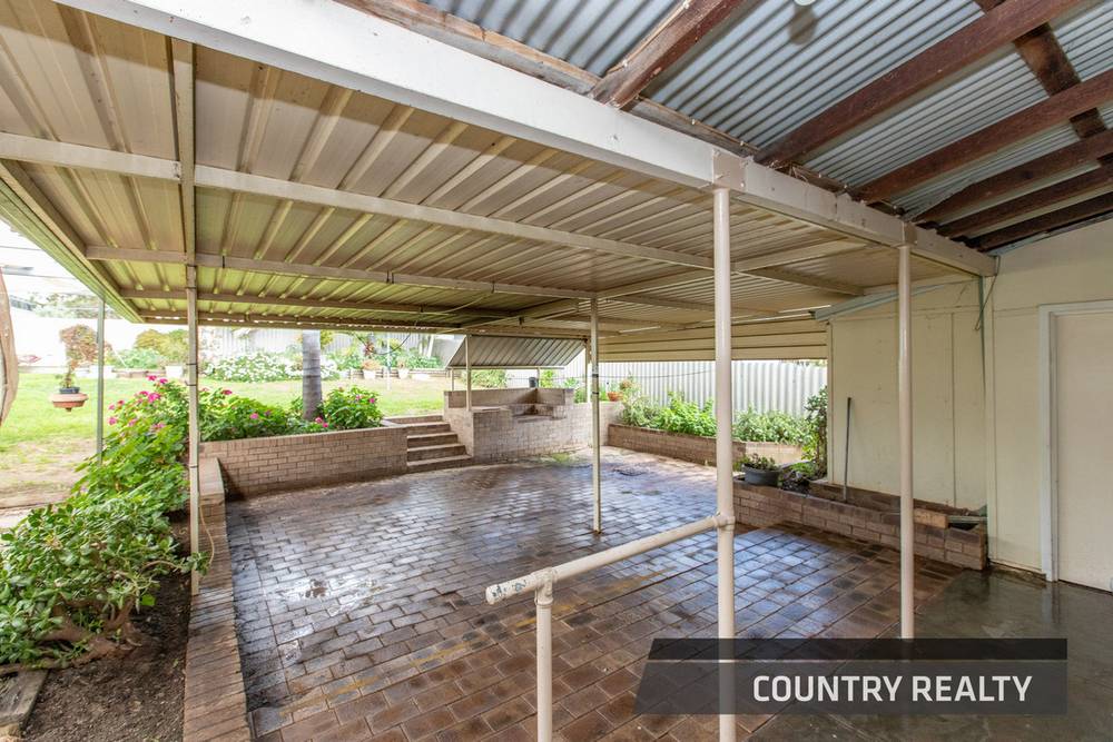 10 Queen Street, NORTHAM, WA 6401