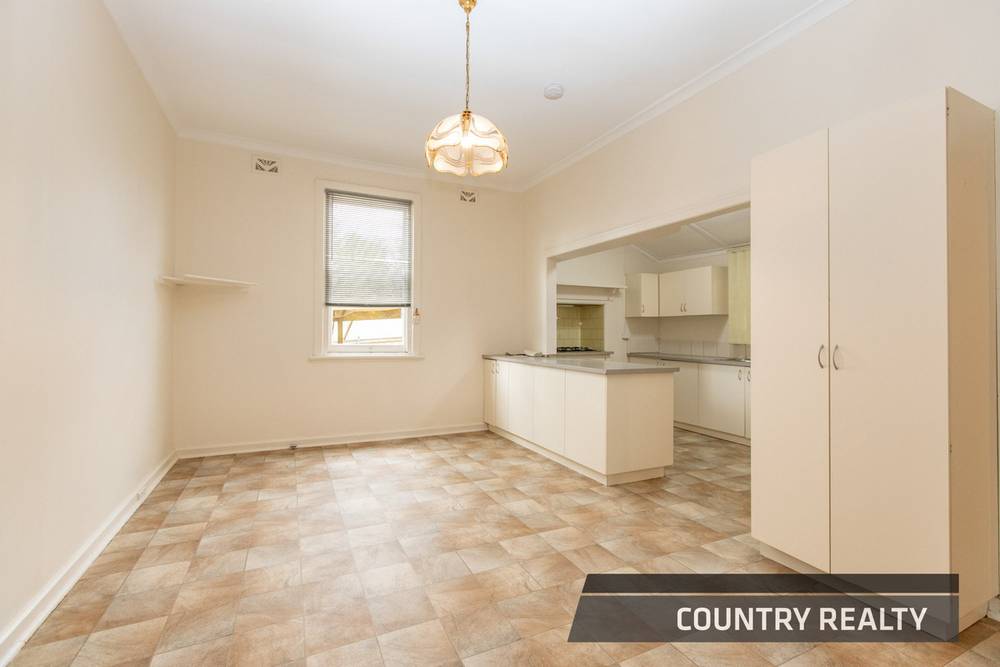 10 Queen Street, NORTHAM, WA 6401