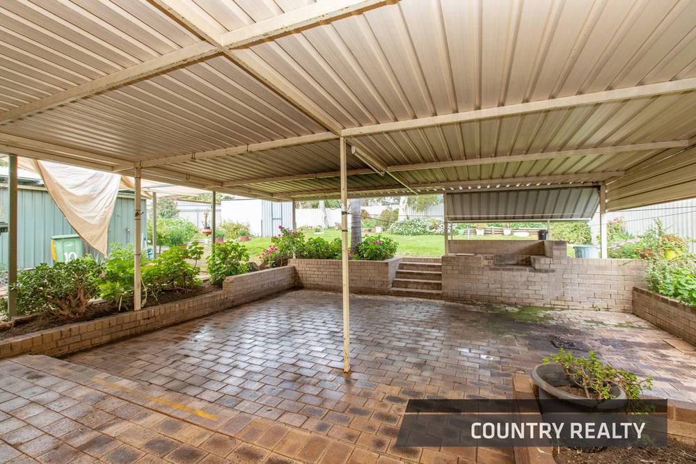 10 Queen Street, NORTHAM, WA 6401