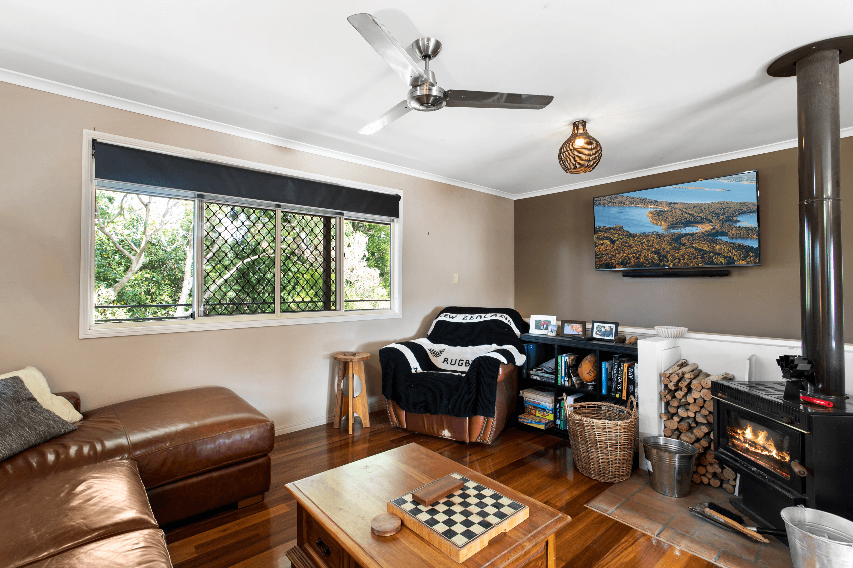 6 Emily Court, DECEPTION BAY, QLD 4508