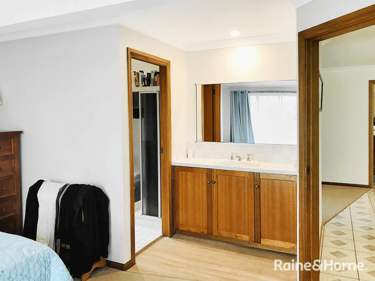 5 Gray Close, SHOALHAVEN HEADS, NSW 2535