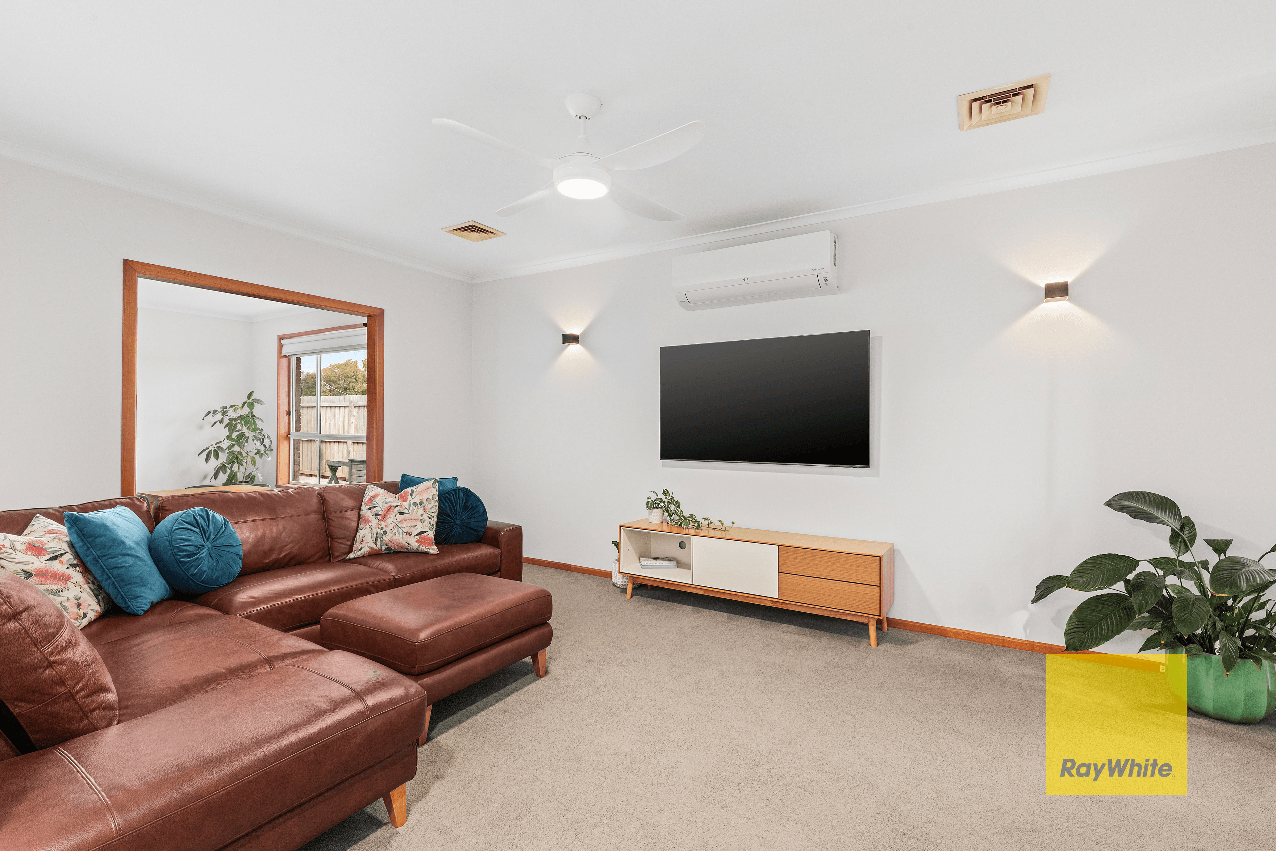 71 Greenville Drive, GROVEDALE, VIC 3216