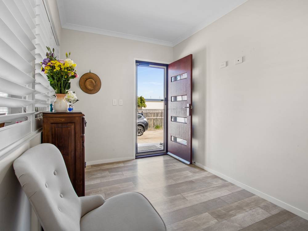 7a Pilot Street, Urangan, QLD 4655