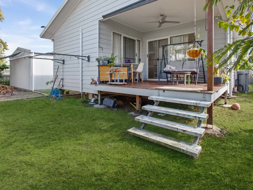 7a Pilot Street, Urangan, QLD 4655