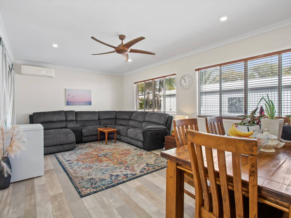 7a Pilot Street, Urangan, QLD 4655