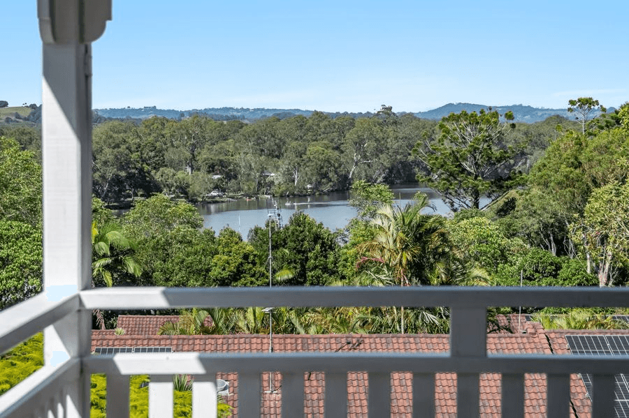 11 Bian Court, OCEAN SHORES, NSW 2483