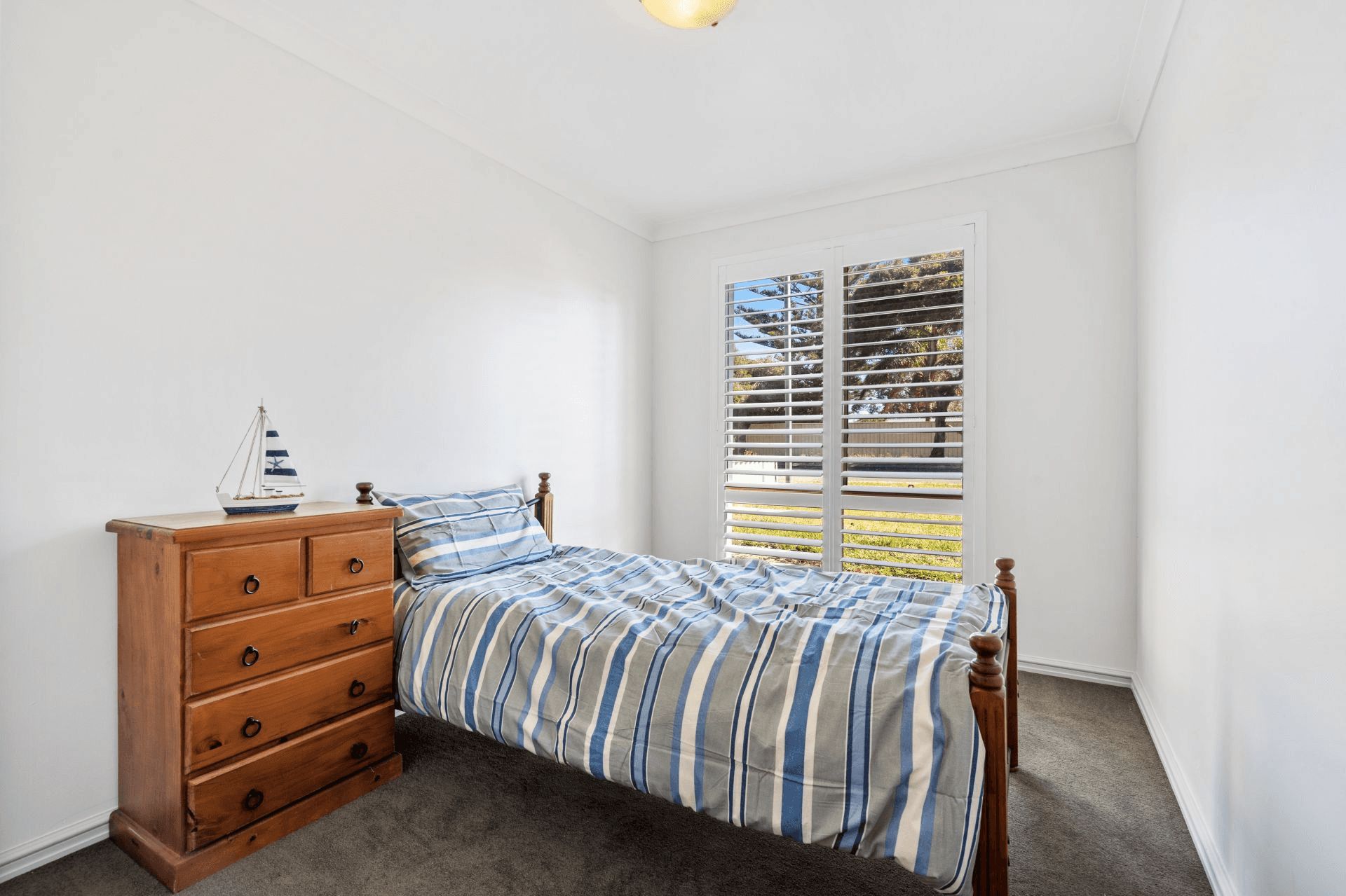 24 Belrose Crescent, Cooloongup, WA 6168