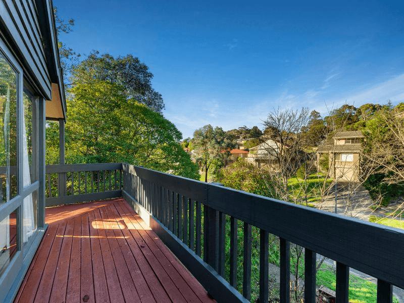 45 Long Valley Way, DONCASTER EAST, VIC 3109