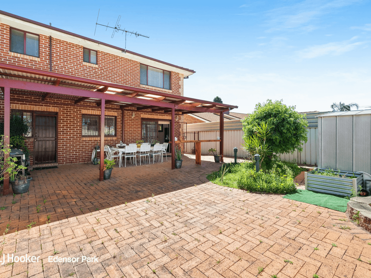 16 Attilio Place, EDENSOR PARK, NSW 2176