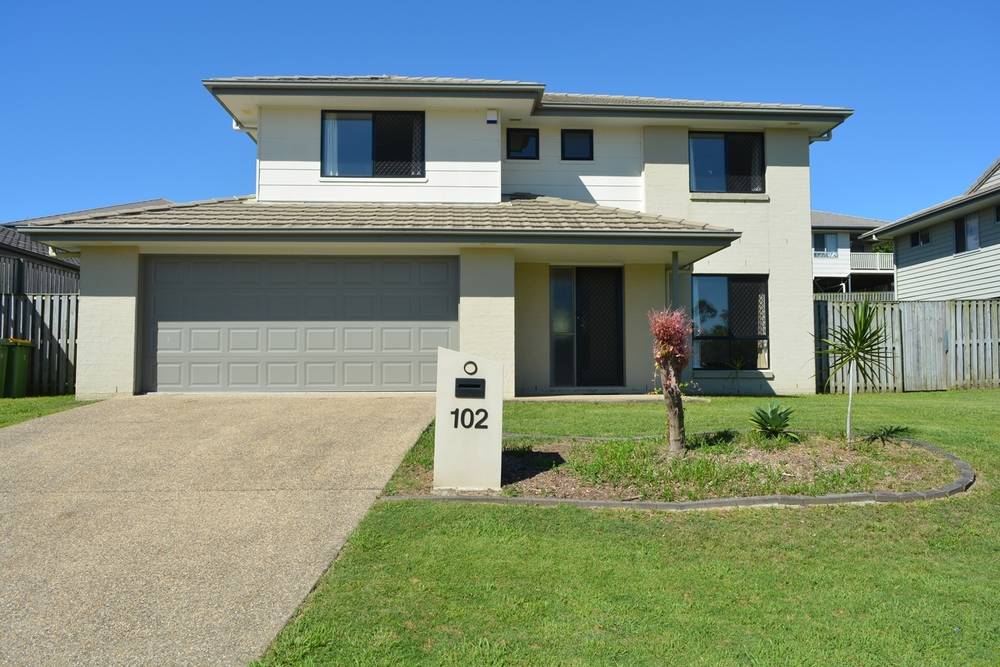 102 Ingles Drive, REDBANK PLAINS, QLD 4301