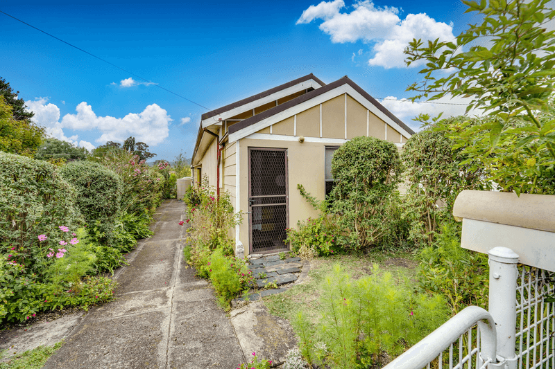 25 Stephenson Street, HERMITAGE FLAT, NSW 2790