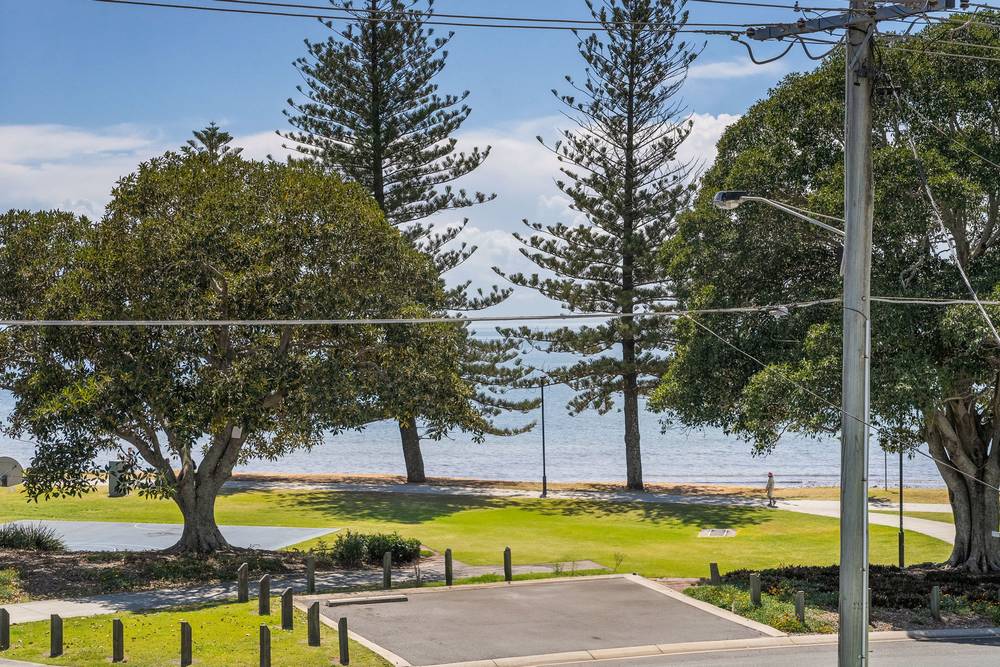 21 Kennedy Esplanade, SCARBOROUGH, QLD 4020