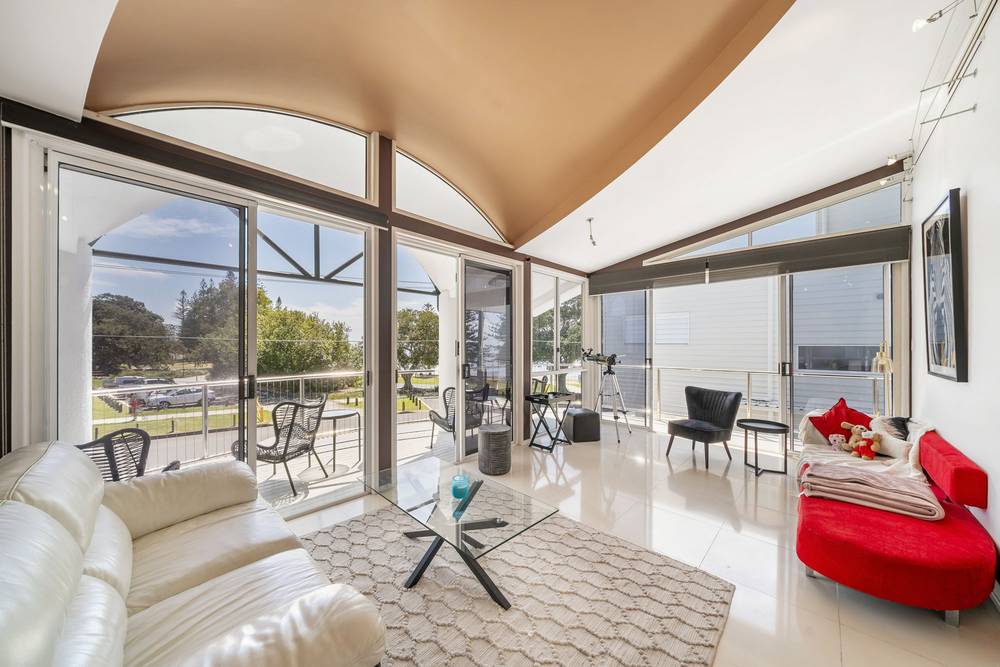 21 Kennedy Esplanade, SCARBOROUGH, QLD 4020