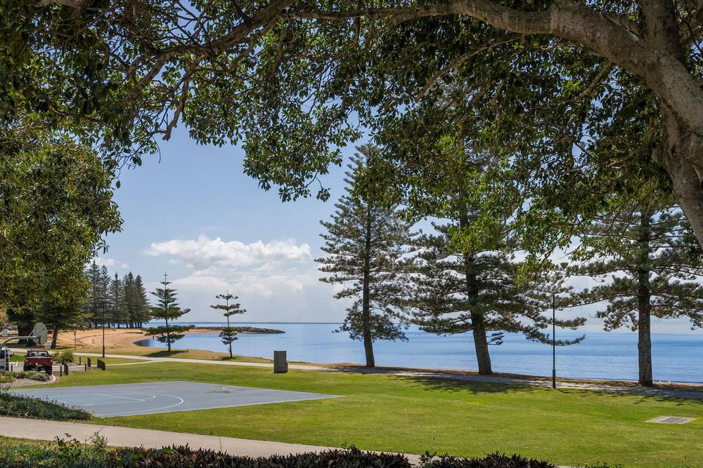 21 Kennedy Esplanade, SCARBOROUGH, QLD 4020