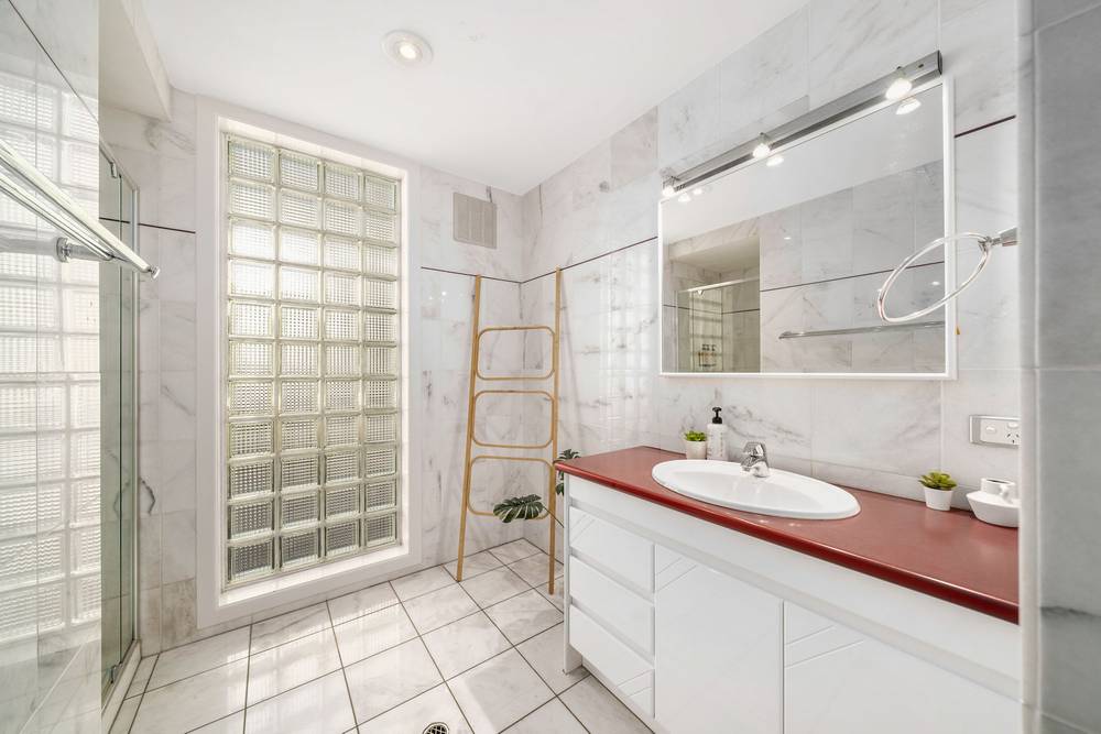 21 Kennedy Esplanade, SCARBOROUGH, QLD 4020