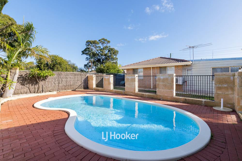 17 Waterwitch Street, Carey Park, WA 6230