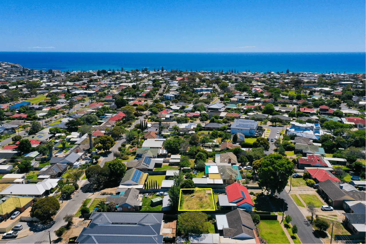 12 Wilson Street, CHRISTIES BEACH, SA 5165