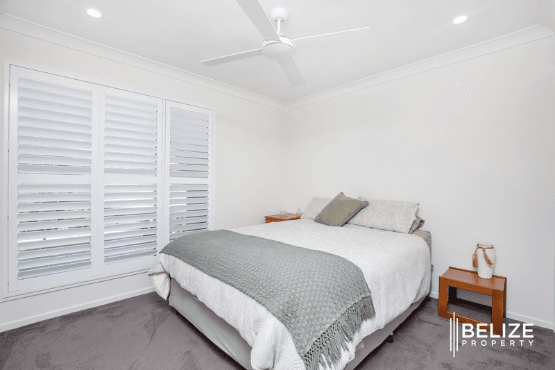 5 Helmore Road, JACOBS WELL, QLD 4208