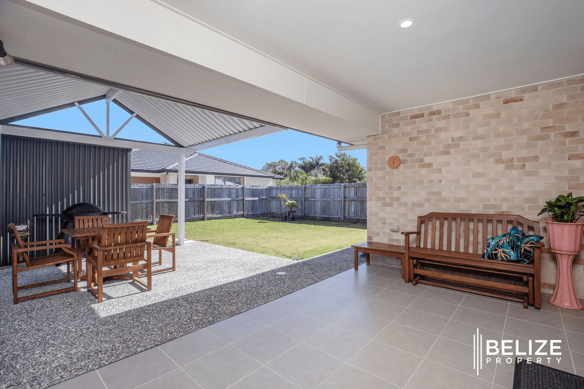 5 Helmore Road, JACOBS WELL, QLD 4208